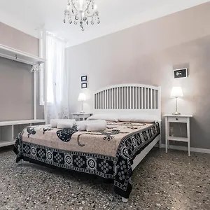 Ai Greci Residenza Quaggio , Venice Italy